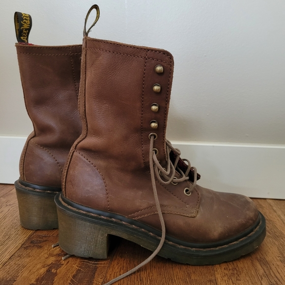 SOLD   Dr Martens Brown Leather Plaid Combat Boots - Picture 5 of 6